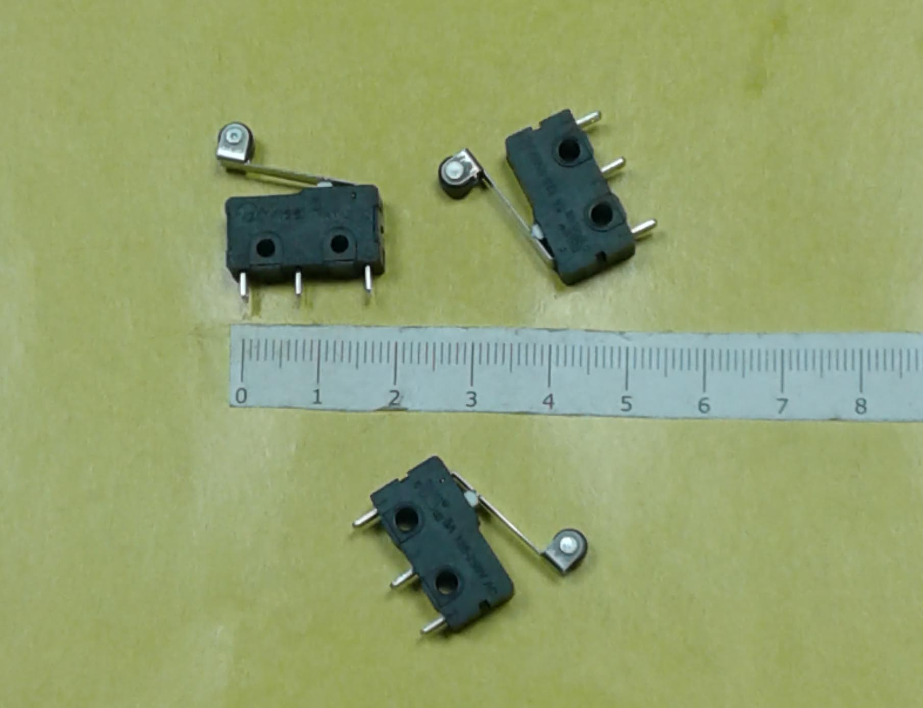 Концевик KW-110 (DM1)с планкой и роликом